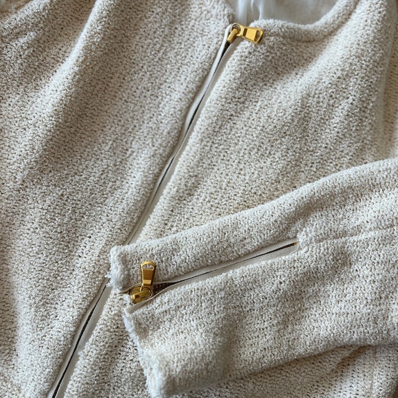 ZARA Woman Cream Peplum Zip Jacket with Gold Hardware L - Picture 3 of 12